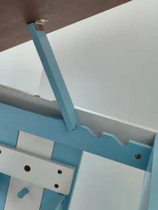 Escritorio infantil evolutivo abatible