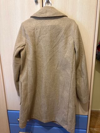 Abrigo estilo americana Old Navy beige