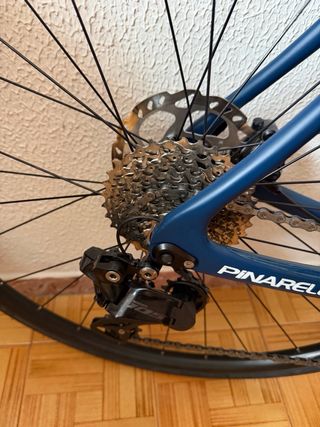 Bicicleta Pinarello Angliru Carbono Di2