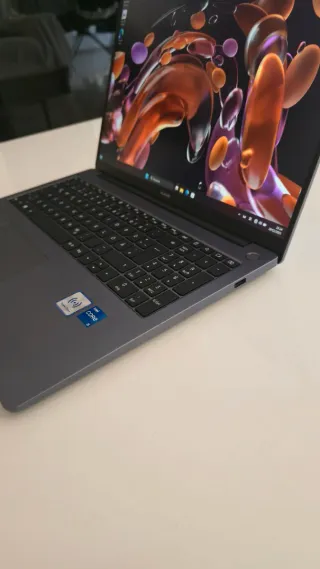 Huawei Mate D16 2024 i5 12th 512GB SSD 8GB Ram