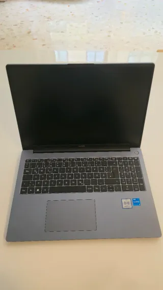 Huawei Mate D16 2024 i5 12th 512GB SSD 8GB Ram