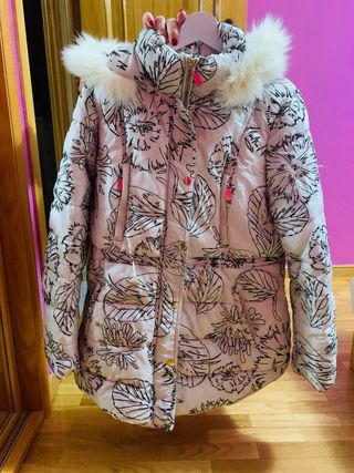 Abrigo estampado floral blanco