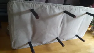 Somier 200x90x6 cm, forrado. En impecable estado.