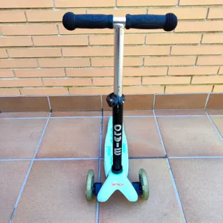 Patinete infantil Micro Mini 2go color menta