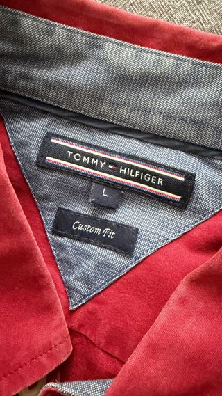 Camisa Tommy Hilfiger Talla L Roja