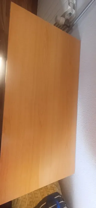 Escritorio madera beige y marrón de 1m largo