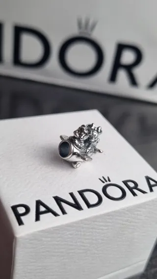 Charm Pandora Avión Mickey Minnie San Valentín