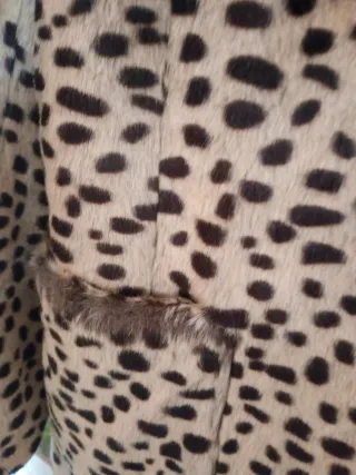 Abrigo estampado leopardo