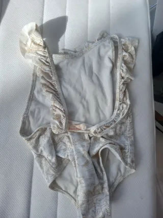 Lote Bañador volantes estampado y braguita azul v