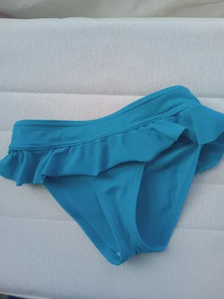 Lote Bañador volantes estampado y braguita azul v