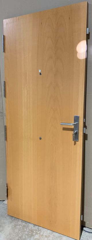 Puerta blindada de calidad, derecha, 5 llaves *BM*