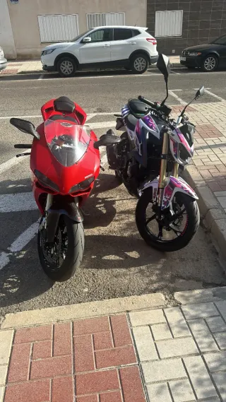 QJ Motor SRK 125 S 2024