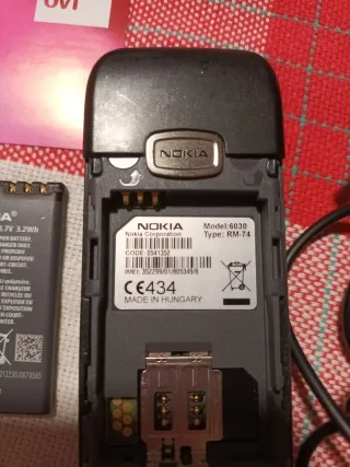 Teléfono Móvil Nokia 6030 Vintage,