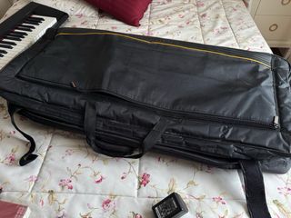 Teclado Yamaha Piaggero NP-12B