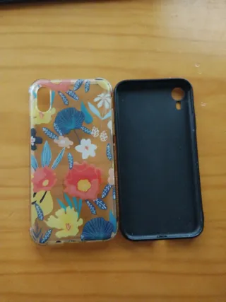 Funda iPhone XR Queen