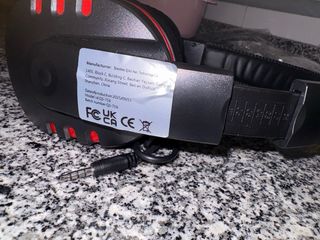 Auriculares Gaming Negros y Rojos