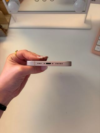 iPhone 13 Rosa + fundas