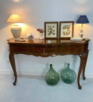 Consola de nogal tallado 175x55 cm