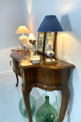 Consola de nogal tallado 175x55 cm