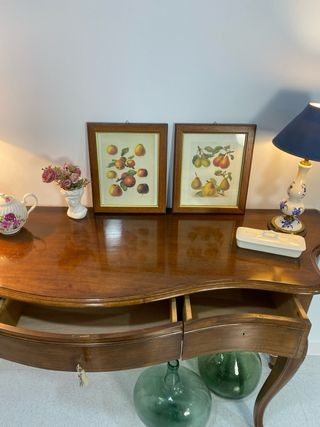 Consola de nogal tallado 175x55 cm