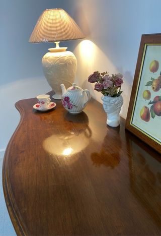 Consola de nogal tallado 175x55 cm