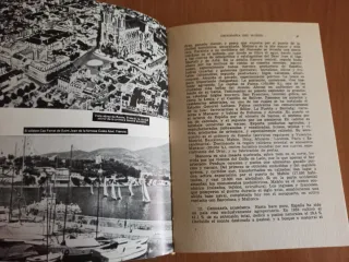 Antiguo Libro de Geografía del Mundo