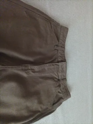 Pantalón ancho cargo verde