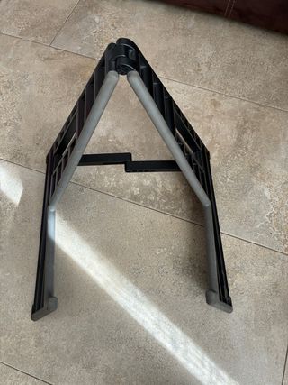 Pie Guitarra Bajo K&M Plegable