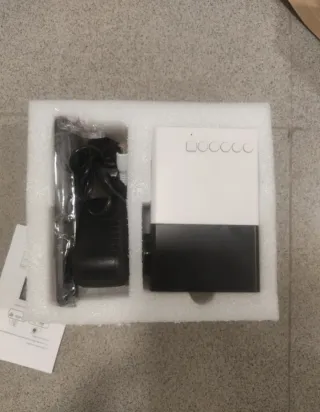 Mini proyector LED portátil