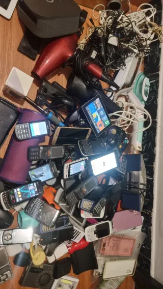 Lote Electrónico Varios y Móviles