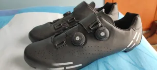 Zapatillas Ciclismo Negras.