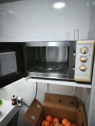 Microondas Panasonic Beige