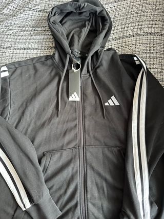 Sudadera con gorro Adidas