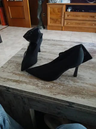 Botines tacón Stradivarius Talla 39