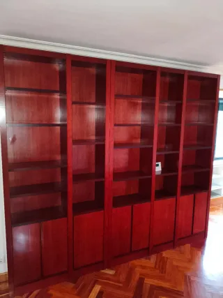 Librería 2.7m x 2.4m