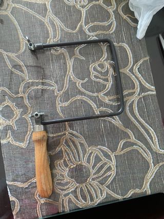 Sierra de marquetería escolar