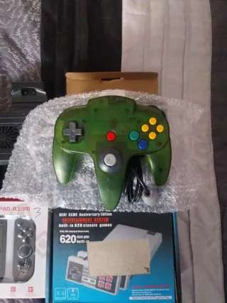 Lote de videojuegos y accesorios