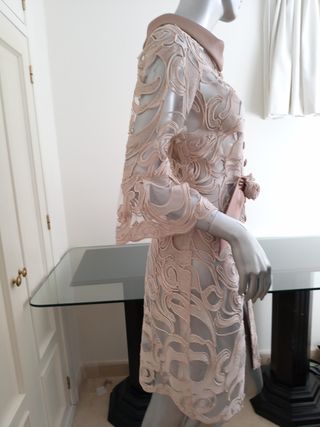 Abrigo fiesta Ana Torres beige/rosa talla única