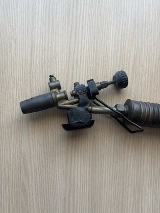 Soplete gasolina decoración