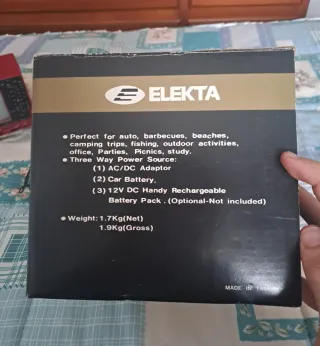 Mini TV Portátil Elekta B/W AM/FM Radio