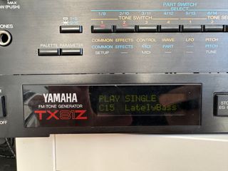 Sintetizador Yamaha TX81Z FM Tone Generator de segunda mano por