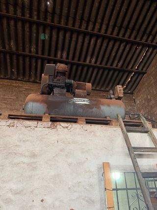 Compresor de aire 1000L Atlas Copco