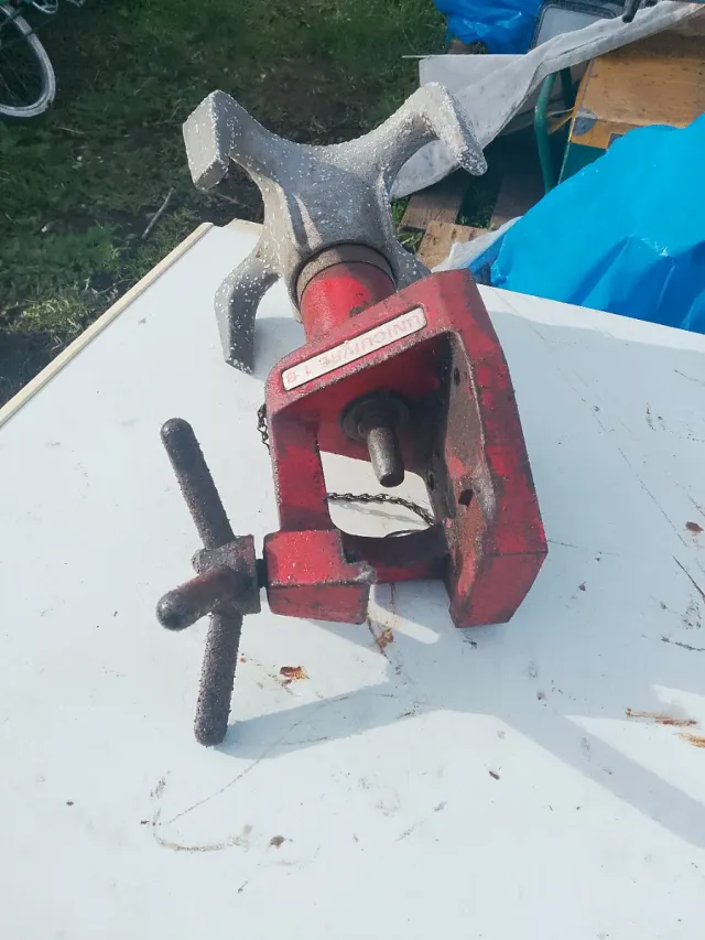 Prensa de banco UNICUVRE 1 B