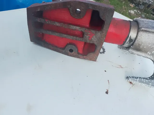 Prensa de banco UNICUVRE 1 B