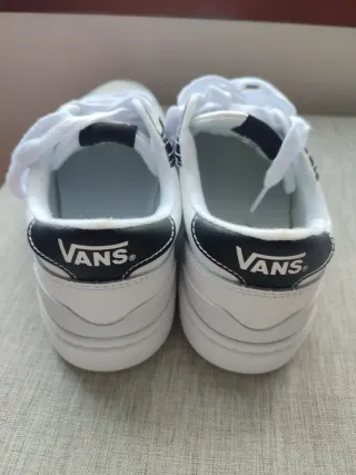 Vans lowland sin estrenar