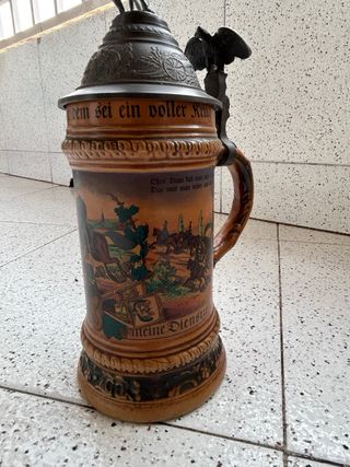 Jarra de cerveza. Jarra de reservista. Alemania.