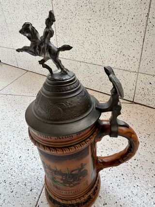 Jarra de cerveza. Jarra de reservista. Alemania.