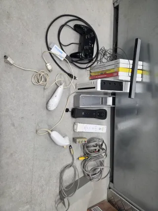 Nintendo Wii Consola y Accesorios