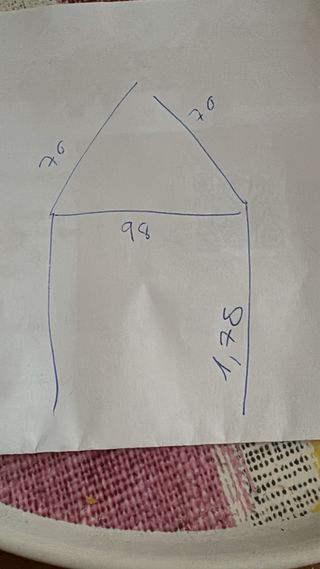 Mueble esquinero de madera con cristal