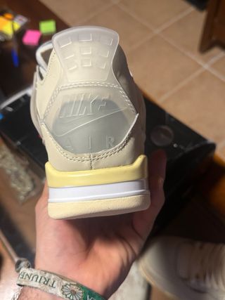 Air Jordan 4 Retro Off-White Sail Talla 42 Nuevas